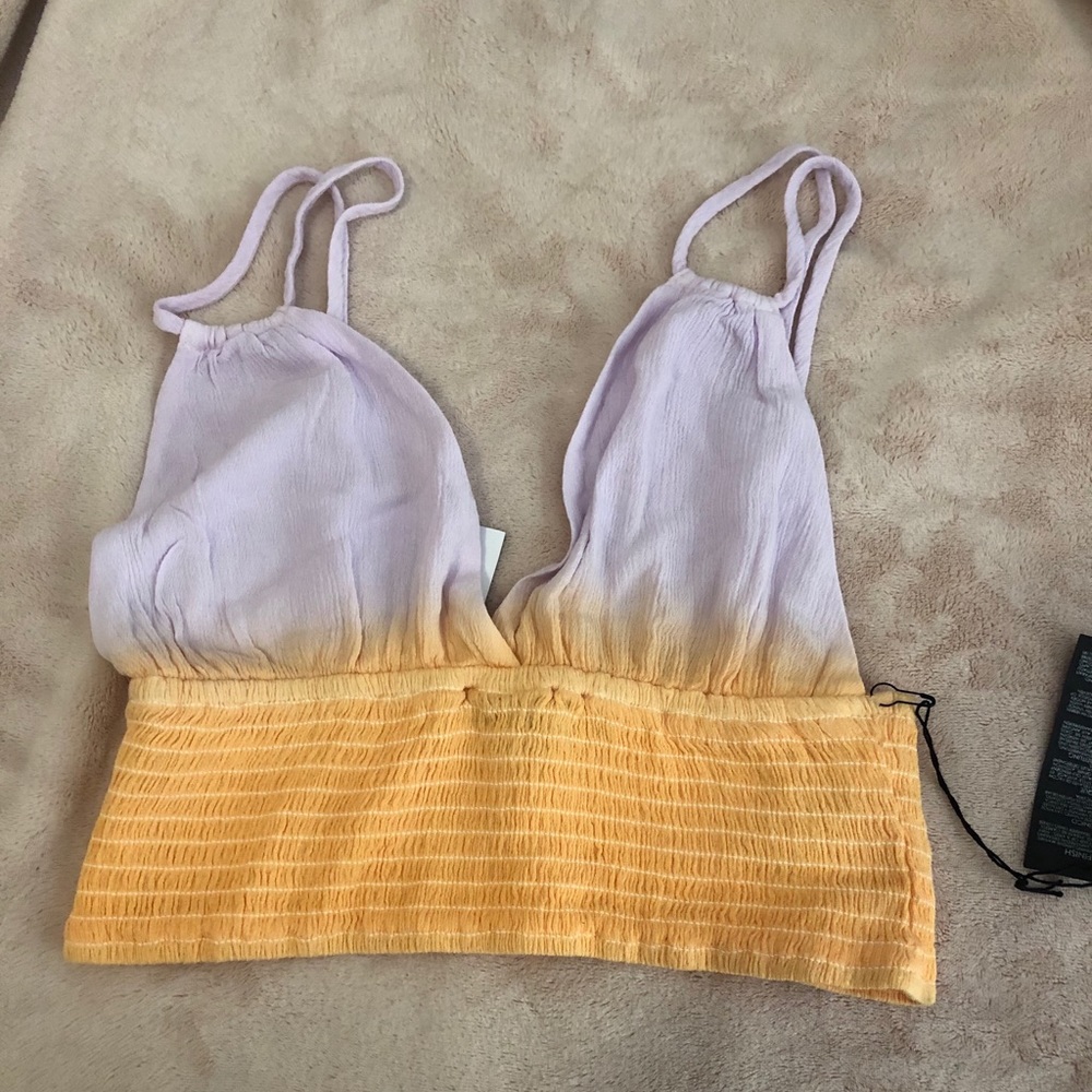 🦋SALE🦋 Cute summer crop top!